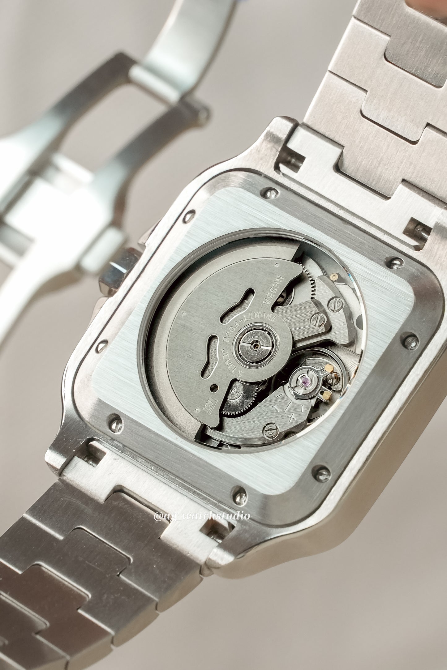 Seiko Mod Santos (White) (Date @ 6)