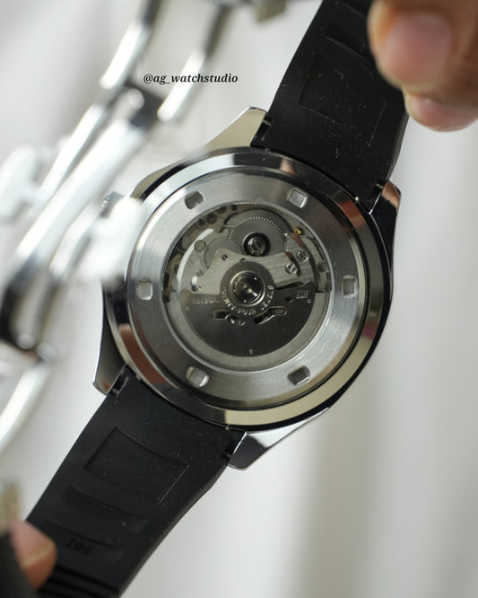 Seiko Mod Aquanaut with NH35 Movement (Black)