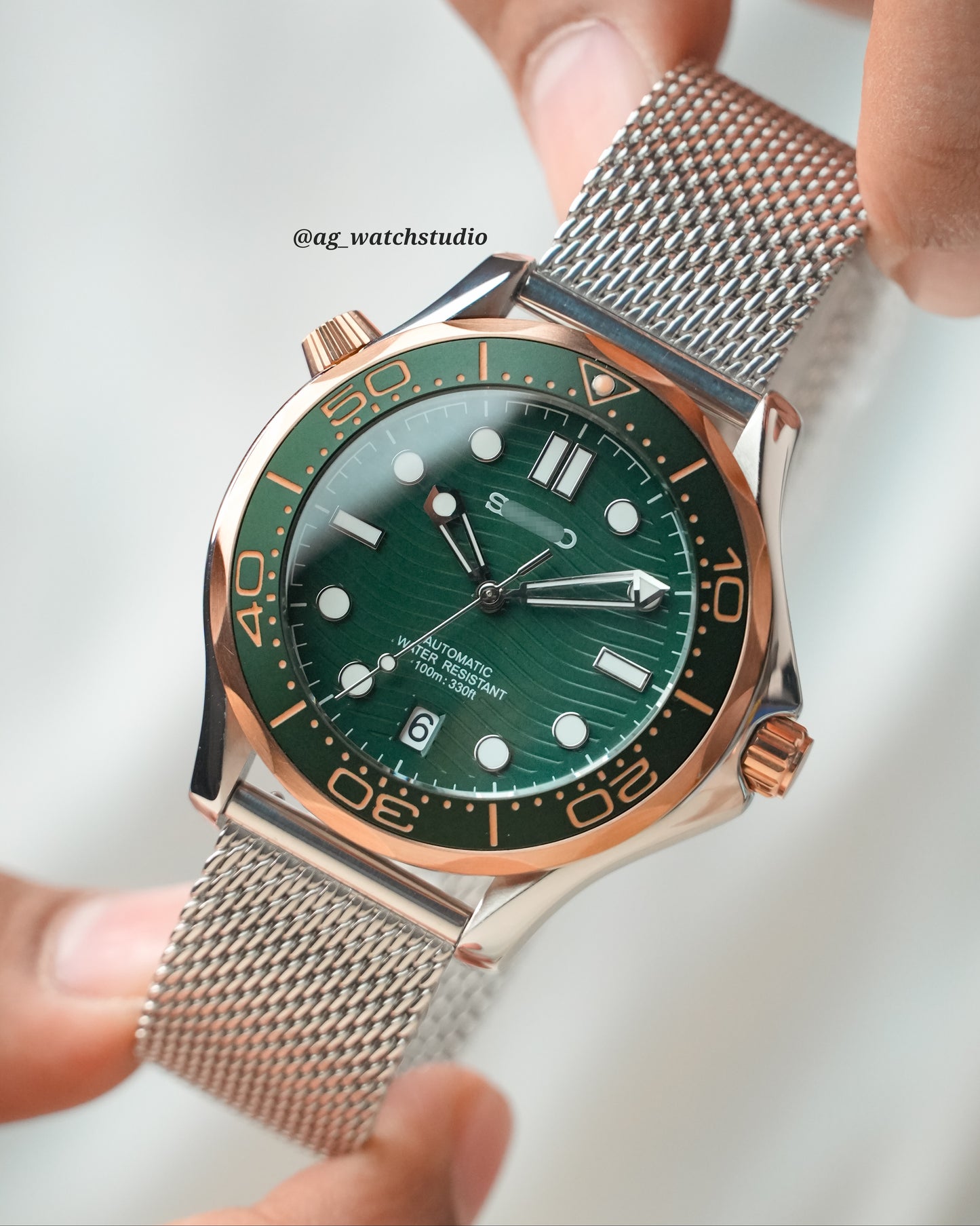 Seamaster Seiko Mod in RoseGold/ Green.