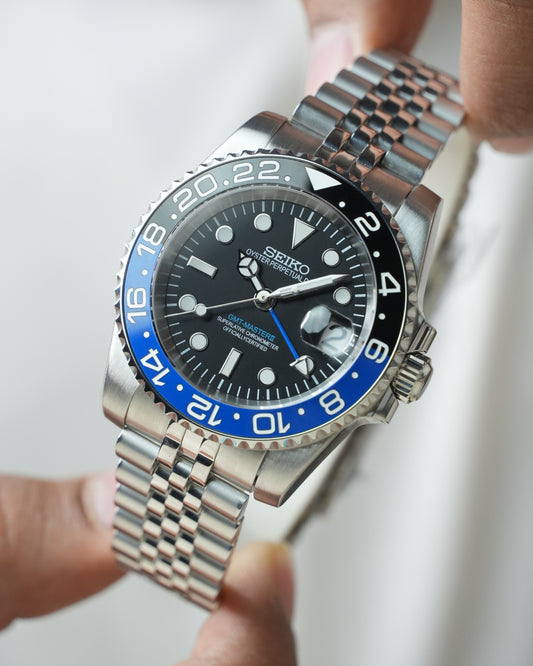 Seiko Mod "BatGirl" GMT Master ( Genuine Seiko NH34 GMT Movement )