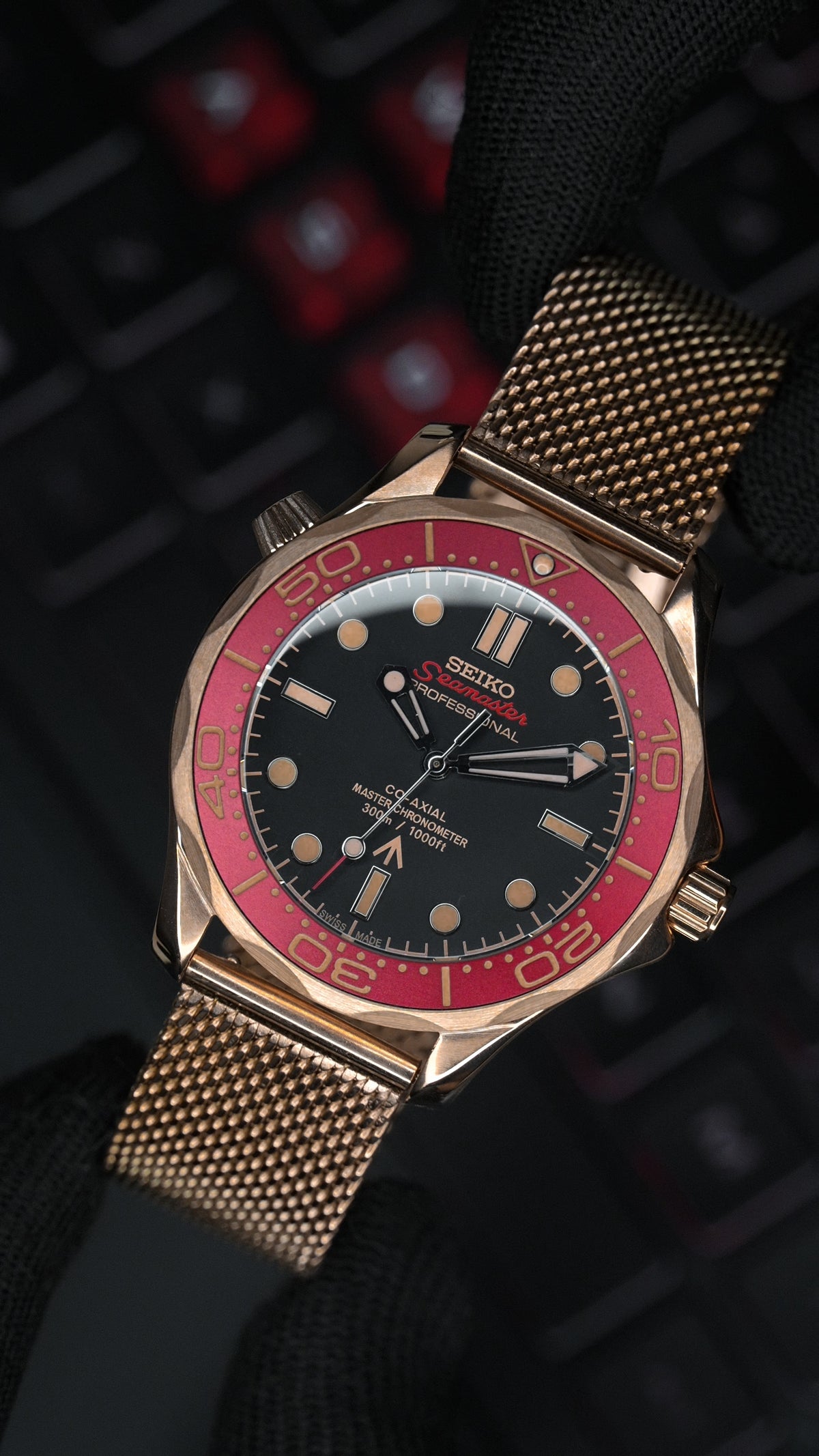 Seamaster Seiko Mod in RoseGold/Crimson